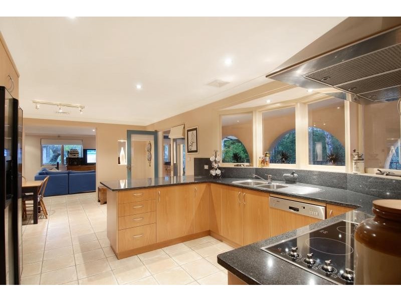 6 Lawson Place, Castle Hill NSW 2154