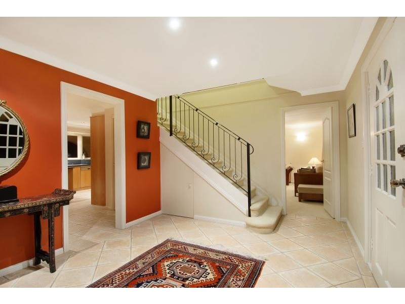 6 Lawson Place, Castle Hill NSW 2154