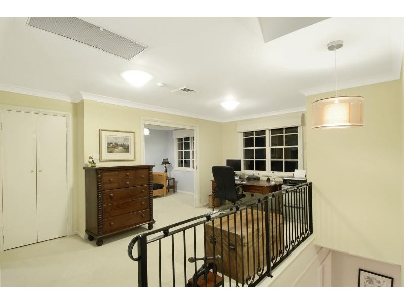 6 Lawson Place, Castle Hill NSW 2154