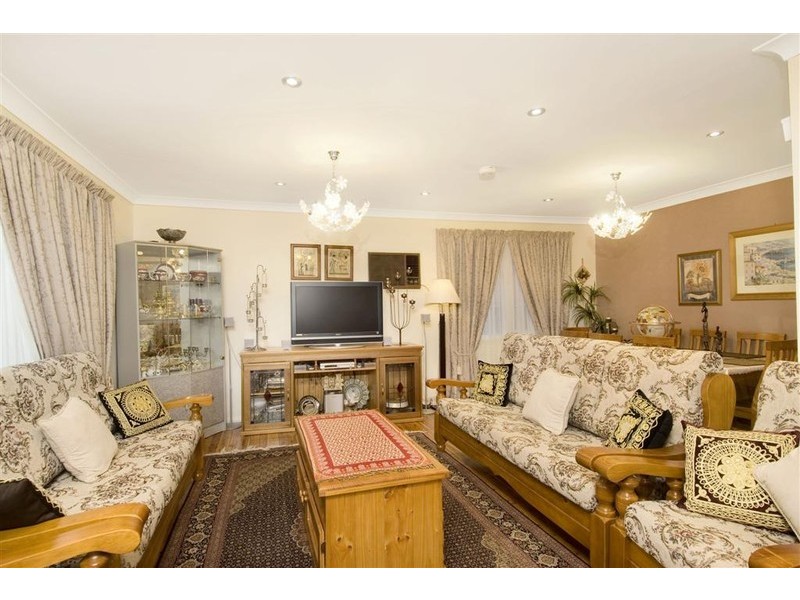 Castle Hill NSW 2154