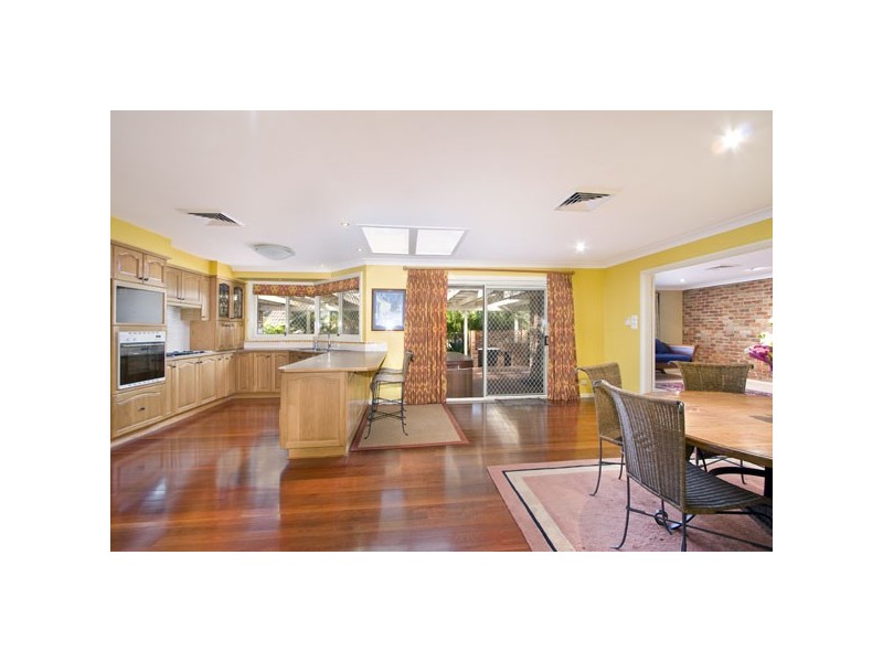 40 Gindurra Avenue, Castle Hill NSW 2154