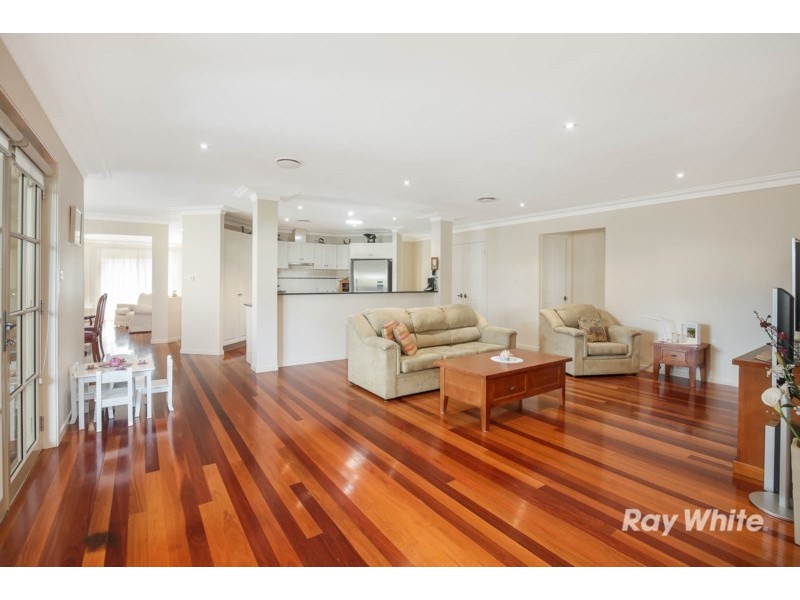 10 Helmsley Grove, Castle Hill NSW 2154