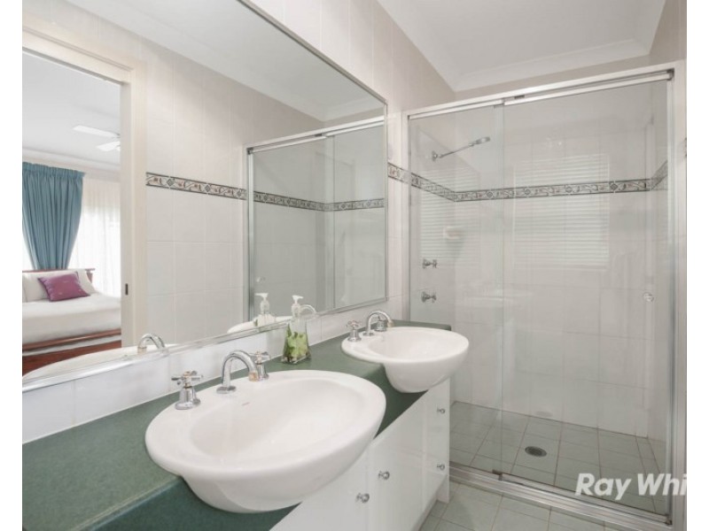 10 Helmsley Grove, Castle Hill NSW 2154