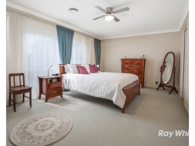 10 Helmsley Grove, Castle Hill NSW 2154