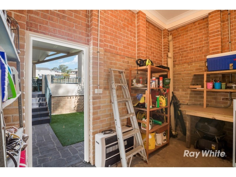 10 Helmsley Grove, Castle Hill NSW 2154