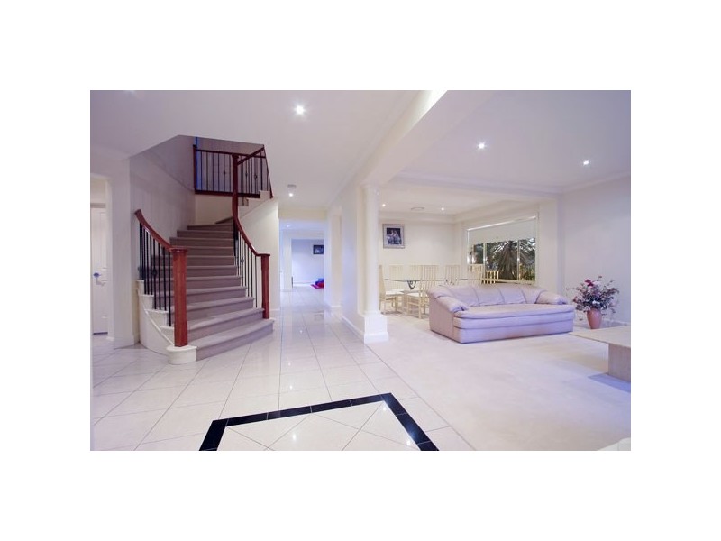 11 Capizzi Place, Castle Hill NSW 2154