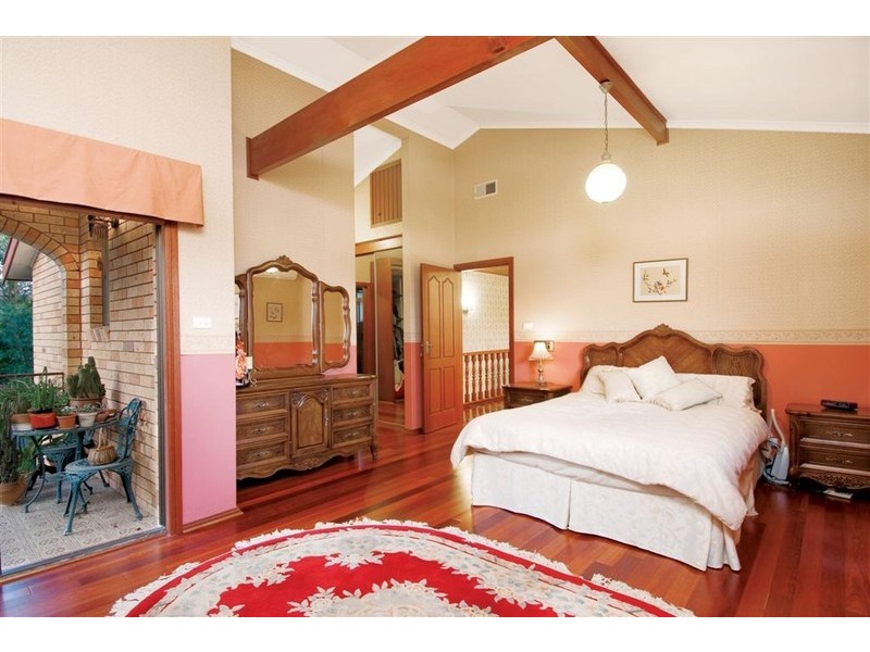 2 Waterloo Avenue, Castle Hill NSW 2154