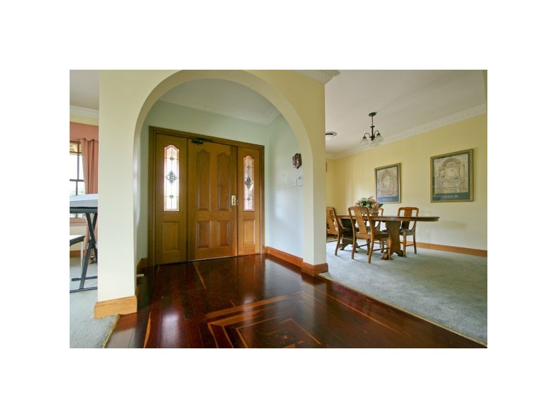 30 Sylvan Grove, Glenhaven NSW 2156