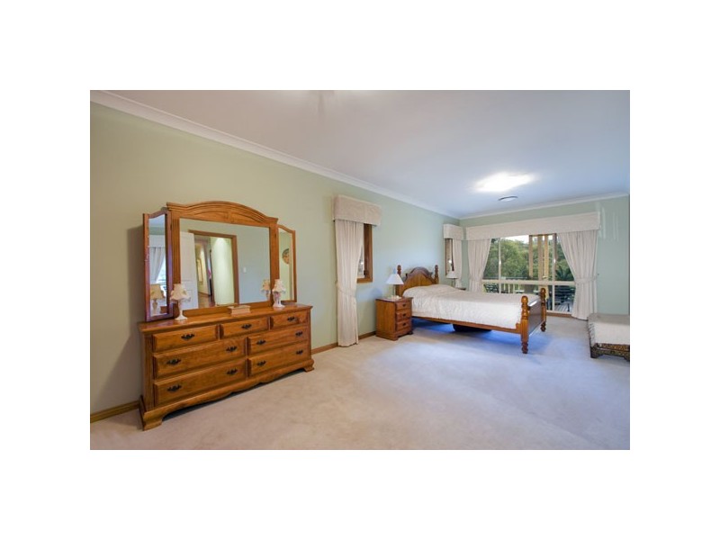 30 Sylvan Grove, Glenhaven NSW 2156