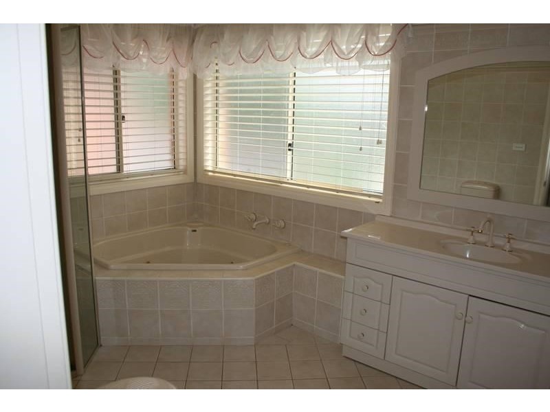 9 Cedar Grove, Castle Hill NSW 2154