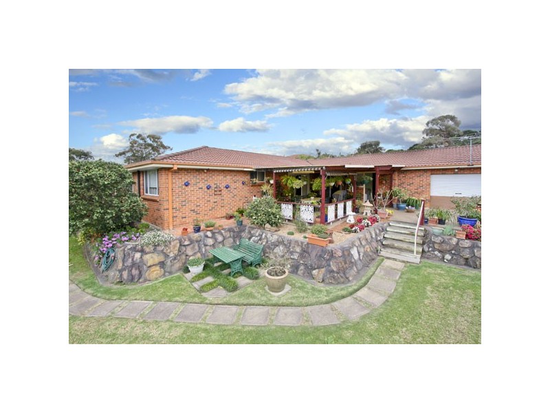 53 Crestwood Drive, Baulkham Hills NSW 2153