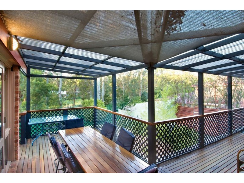 13 Woodvale Place, Castle Hill NSW 2154