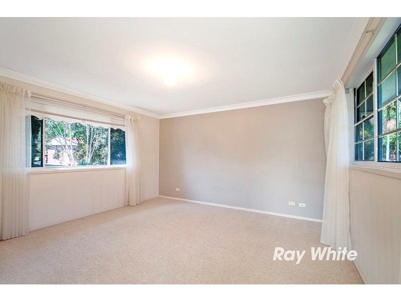 8 Winchcombe Place, Castle Hill NSW 2154