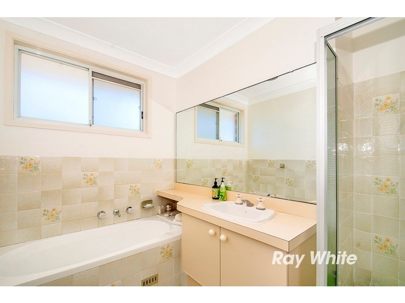 16 Benbullen Way, Castle Hill NSW 2154