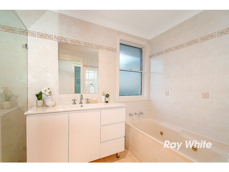 98 Fishburn Crescent, Castle Hill NSW 2154