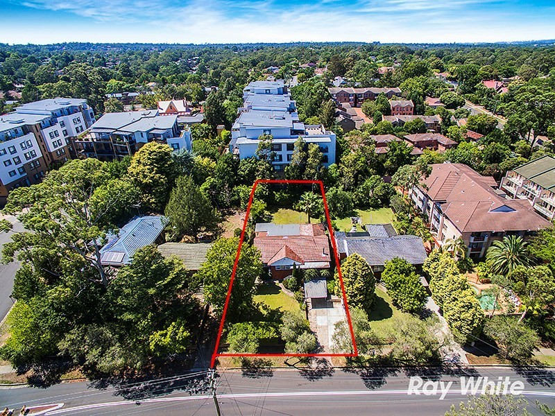 11 Hume Avenue, Castle Hill NSW 2154