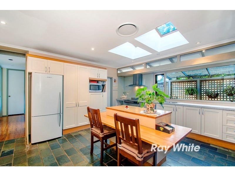 4 Barrawarn Place, Castle Hill NSW 2154