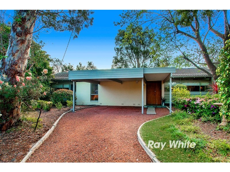 4 Barrawarn Place, Castle Hill NSW 2154