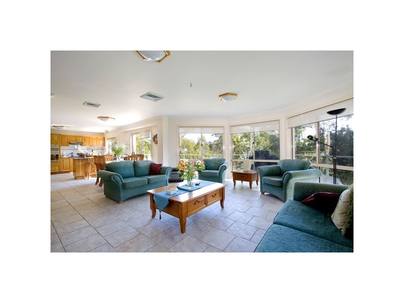 28 Sylvan Grove, Glenhaven NSW 2156