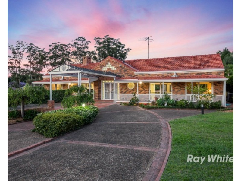 16 Castlewood Drive, Castle Hill NSW 2154