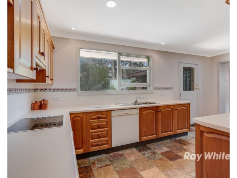 31 Cambewarra Avenue, Castle Hill NSW 2154