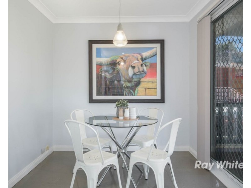 2 Pye Avenue, Northmead NSW 2152
