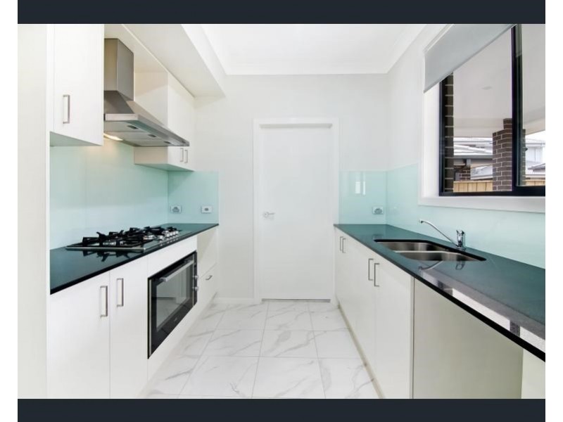 8 Turrallo Circuit, Schofields NSW 2762