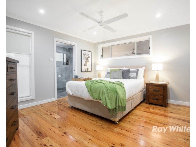 13 Plymouth Crescent, Kings Langley NSW 2147