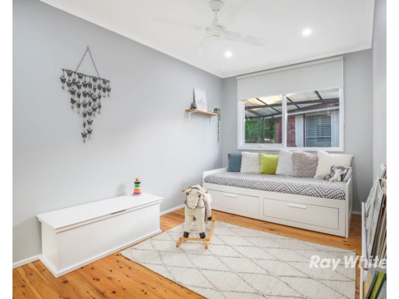 13 Plymouth Crescent, Kings Langley NSW 2147