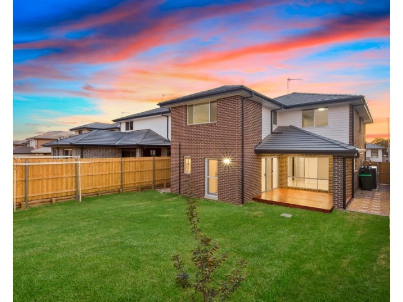 4 Carisbrook Street, Kellyville NSW 2155