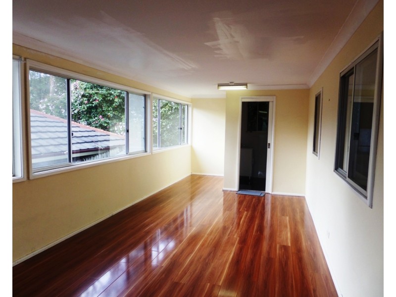 1 Roger Avenue, Castle Hill NSW 2154