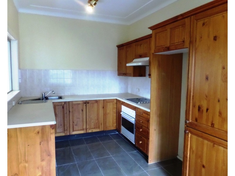 1 Roger Avenue, Castle Hill NSW 2154