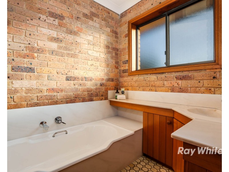 39 Drayton Avenue, Castle Hill NSW 2154