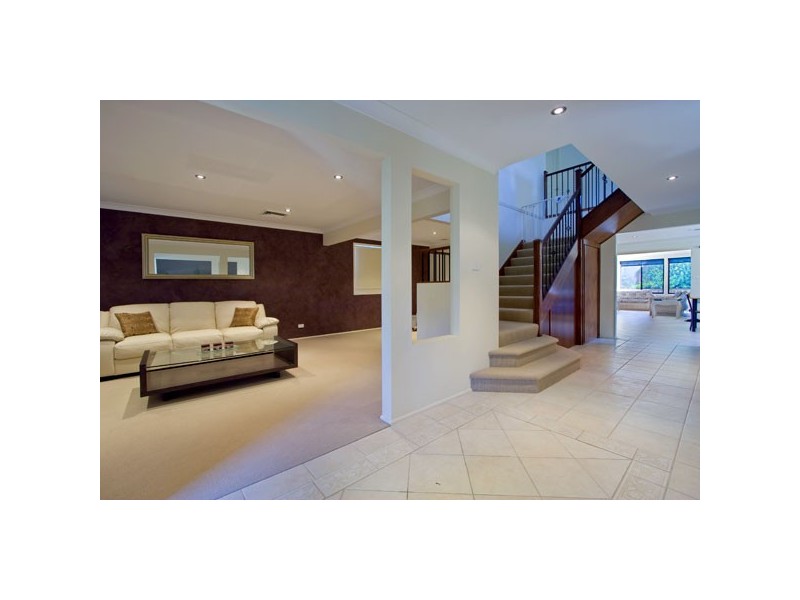 2 Balfour Avenue, Beaumont Hills NSW 2155