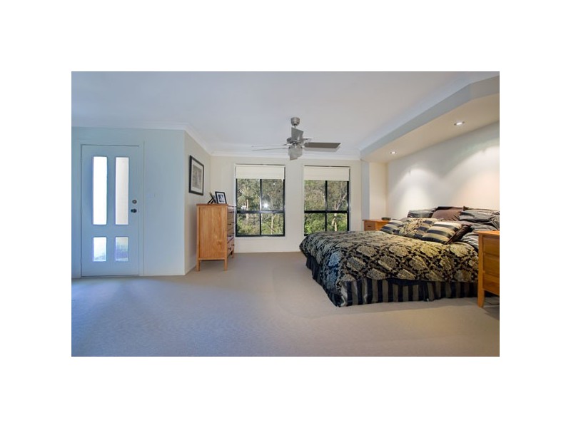 2 Balfour Avenue, Beaumont Hills NSW 2155