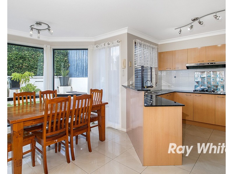 18 Parkridge Circuit, Kellyville NSW 2155