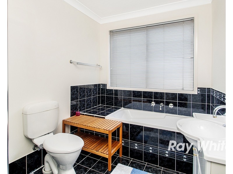 18 Parkridge Circuit, Kellyville NSW 2155