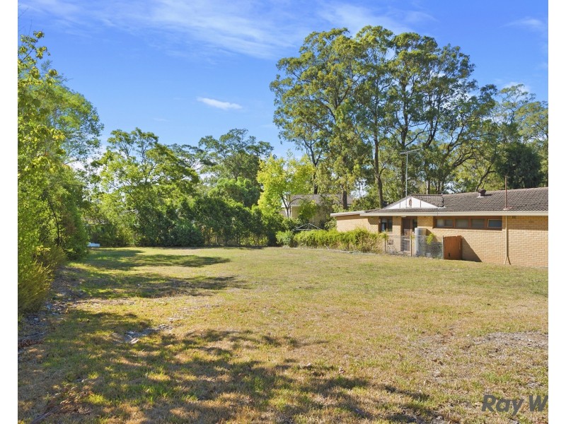 8 Barrawarn Place, Castle Hill NSW 2154