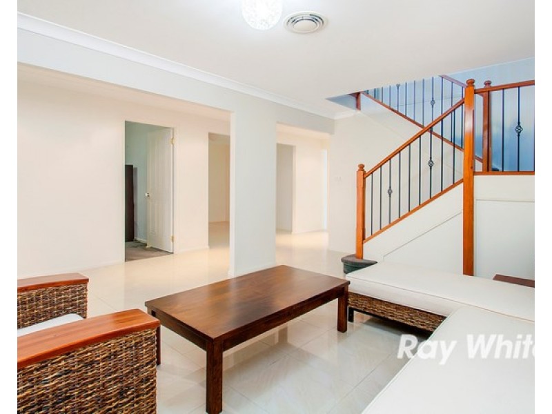 18 Parkridge Circuit, Kellyville NSW 2155