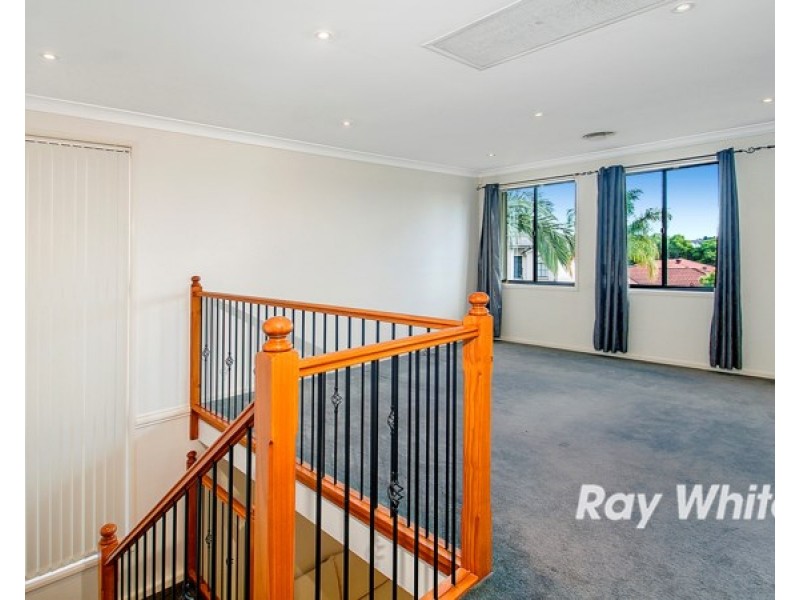 18 Parkridge Circuit, Kellyville NSW 2155