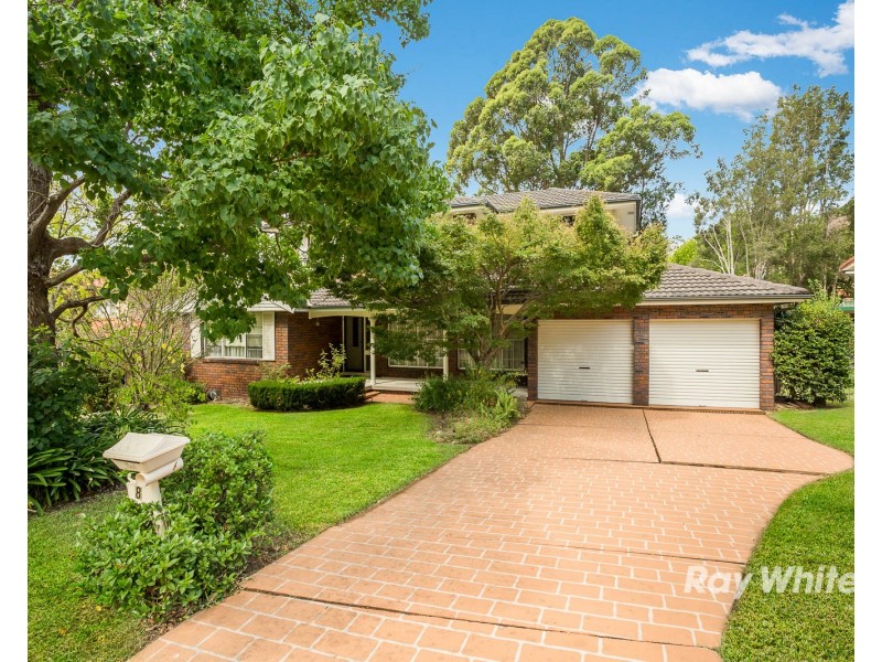 8 Winchcombe Place, Castle Hill NSW 2154