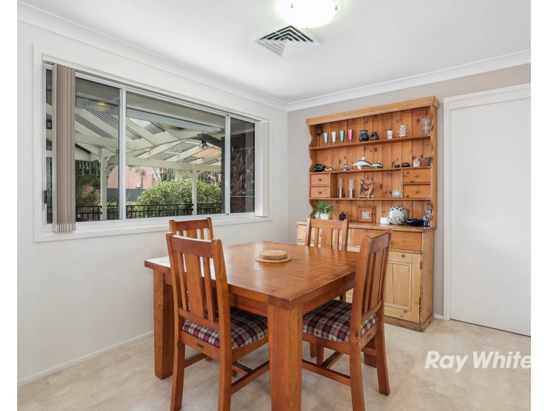 8 Winchcombe Place, Castle Hill NSW 2154