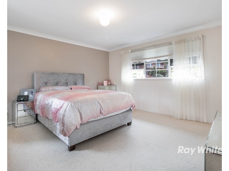 8 Winchcombe Place, Castle Hill NSW 2154