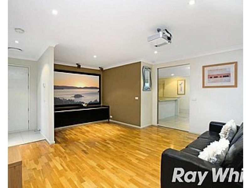 6 Winslow Avenue, Stanhope Gardens NSW 2768