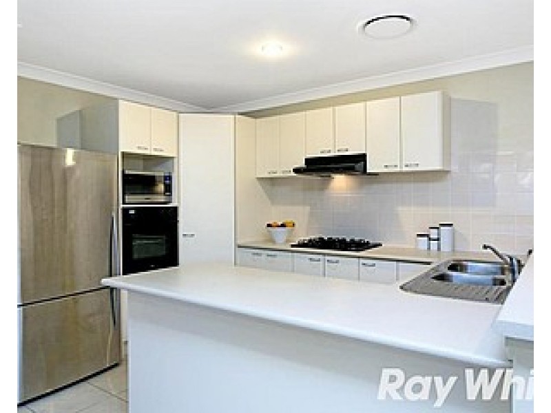 6 Winslow Avenue, Stanhope Gardens NSW 2768