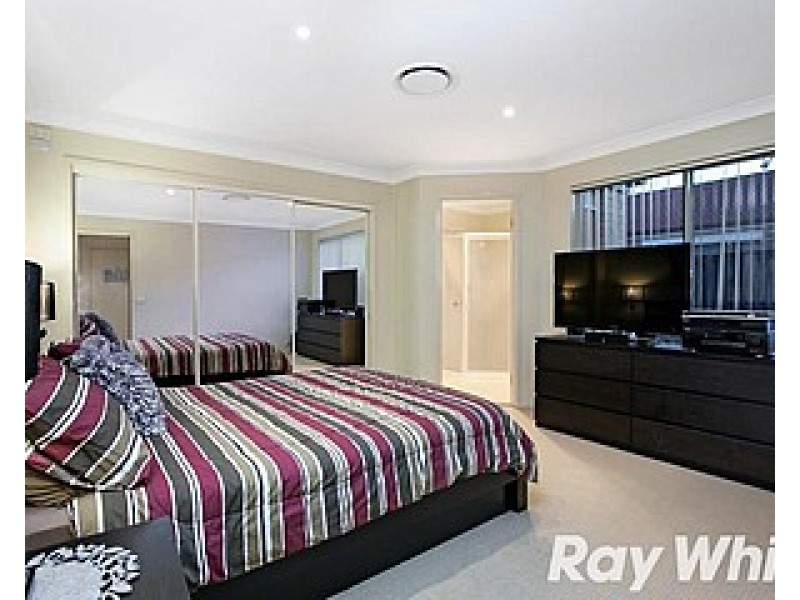 6 Winslow Avenue, Stanhope Gardens NSW 2768