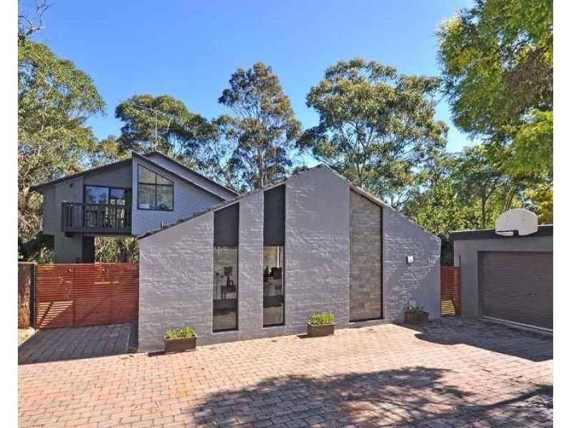 19 Knightsbridge Place, Castle Hill NSW 2154