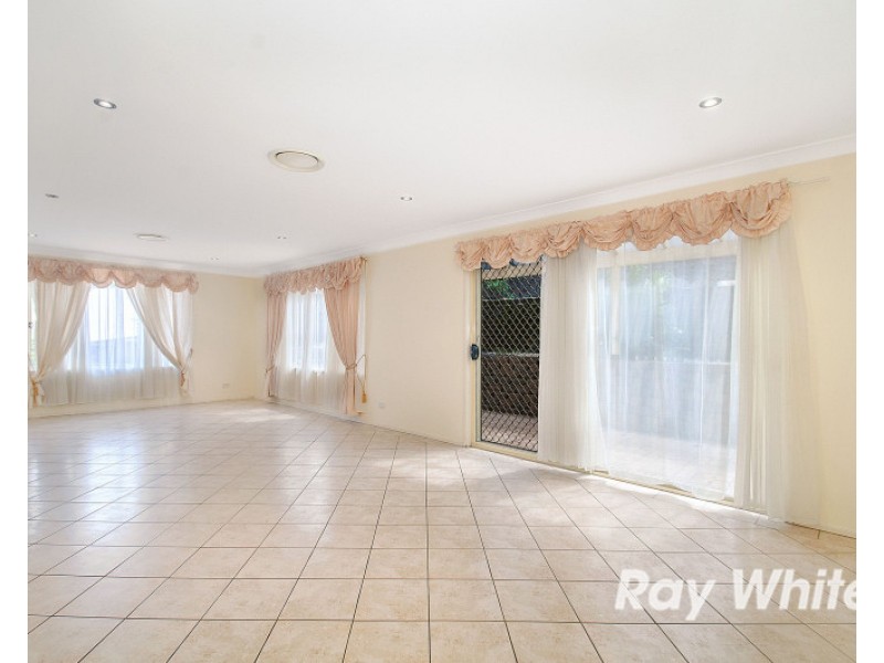 62 Crestview Drive, Glenwood NSW 2768