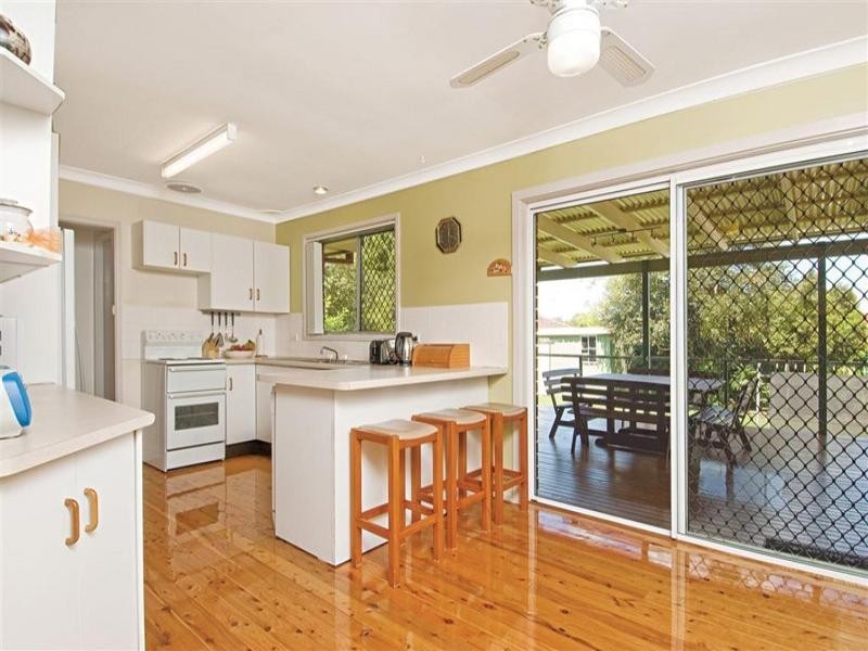 24 Rondelay Drive, Castle Hill NSW 2154