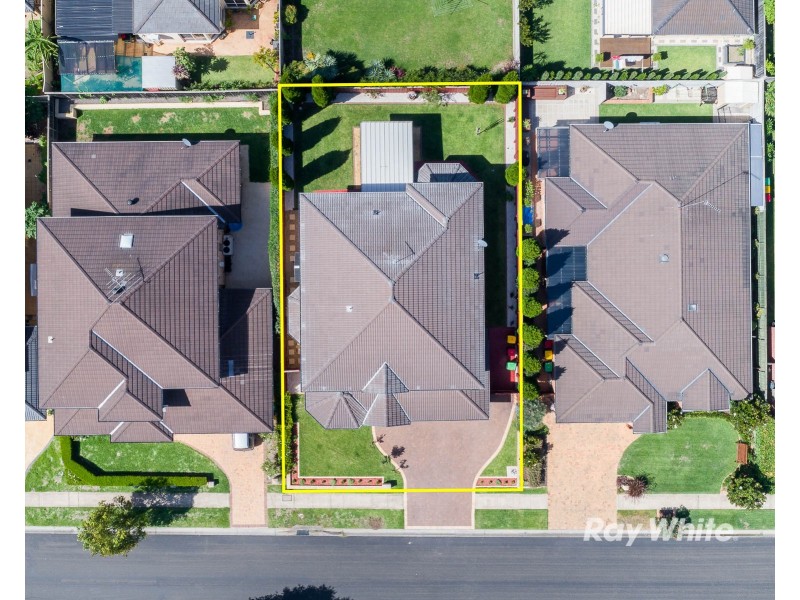 7 Woodside Avenue, Kellyville NSW 2155